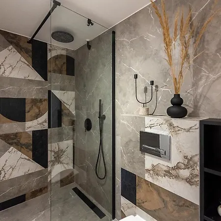 Apartament Skyline By Mb