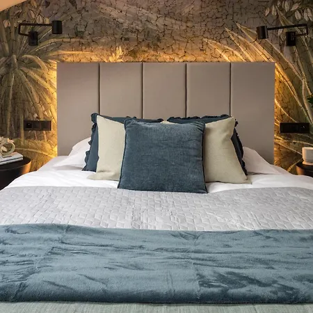 아파트 Skyline By Mb *