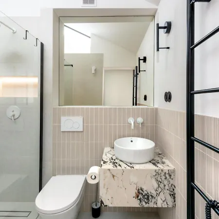 Apartament Skyline By Mb *