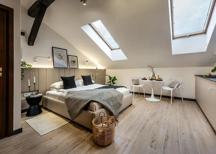 Apartament Skyline By Mb *